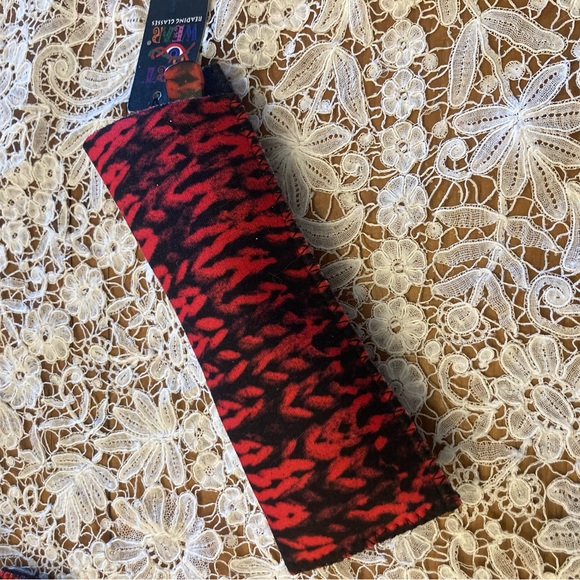 NWT RED Animal Print Readers Reading Glasses by Art to Wear +1.25 with c… - Picture 6 of 8